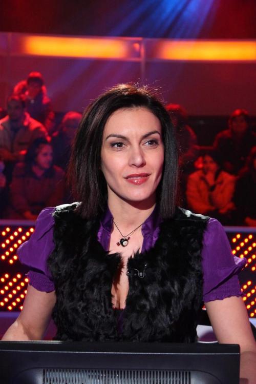 Диана Любенова играе в "Стани богат"