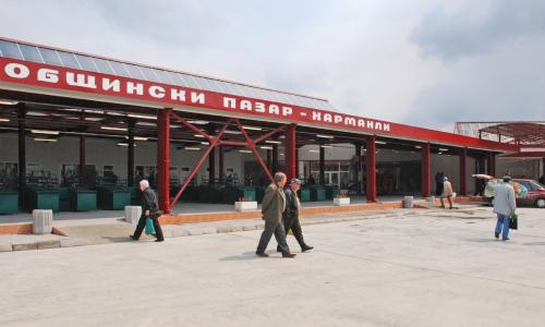 В Харманли прерязаха лентата на пазарна палата 