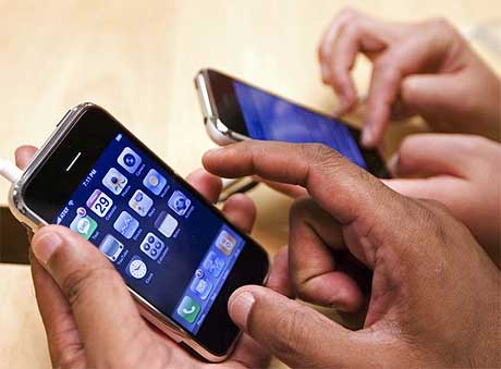 iPhone е най-ползван за лични цели