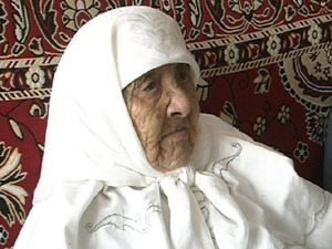 Почина най-старата жена в света – 130-годишната Сахан Досова