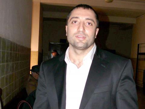 Обвиняват Митьо Очите за пране на пари 