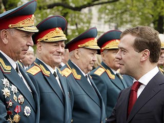 Медведев създаде комисия за борба с фалшифицирането на историята