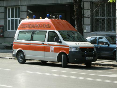 Петима ранени в катастрофа в село Тополи