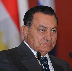 Почина внукът на Хосни Мубарак