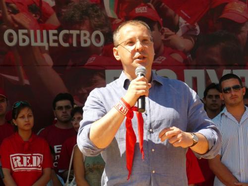 Станишев води шествието на 24 май в Пловдив