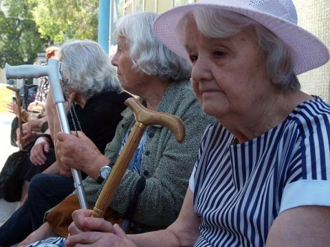 Фондовете за пенсия излизат на плюс