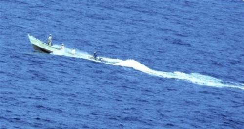 Сомалийски пирати измъчват пленени моряци