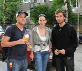Алекс Раева се стопи
