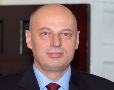Политически натиск върху България от САЩ, Великобритания и Франция заради Чеку