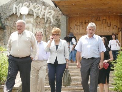 Масларова: Свалих 17 кг, няма министър, който да е наддал 