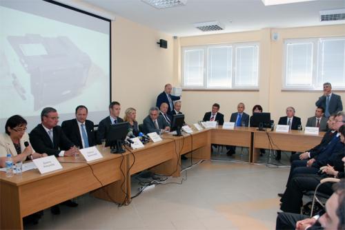 16 млн. фалшиви евро е пласирала в Европа българска банда