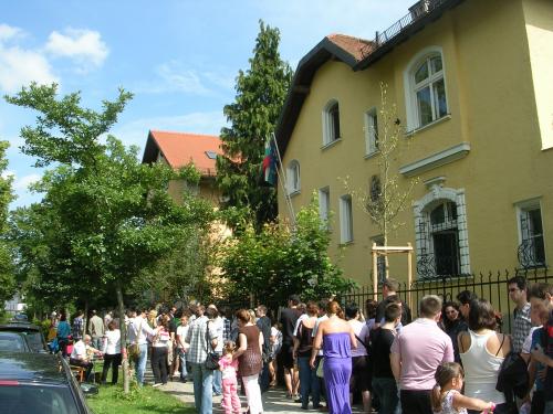 Писмо от Германия: Невиждана активност!