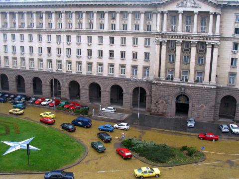 3 лобита редят новото правителство