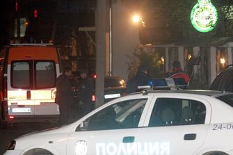 Полицията задържа двама след преследване