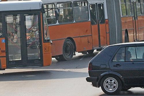 София с нощен транспорт още три месеца