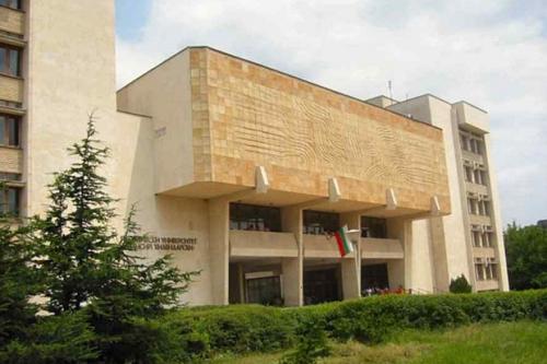 Пловдивският университет обяви първо класиране, държавните поръчки запълнени