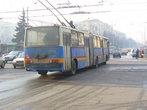 Гръм удари тролей в София 