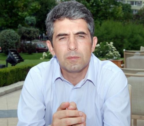 Плевнелиев дал договор на предшественика си на прокурор 