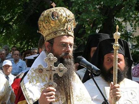 4-годишно дете подстригано за иподякон