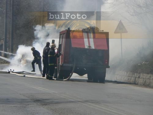 Газова уредба уби двама на "Тракия"