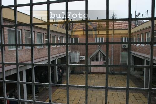 Затворник от Централния хванат с дрога 
