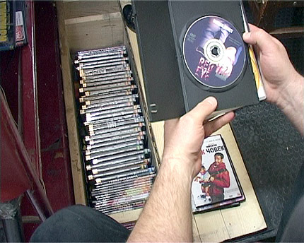 Над 300 пиратски DVD и CD заловиха в Несебър и Слънчев бряг