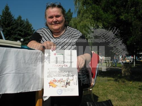 Крадат от Троянско туруслуги и атракции